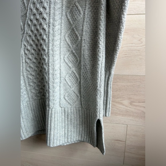 J Crew Cable Knit Crew Neck Sweater, Size Small - Picture 8 of 9